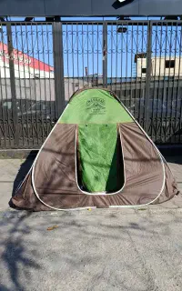 چادر مسافرتی و صندلی کمپی