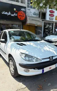 پژو ۲۰۶ اس دی وی هشت (sd v8) بی رنگ