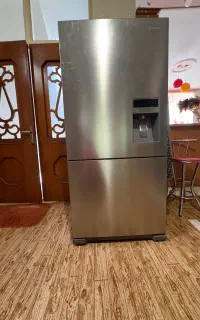 یخچال فریزر دو درب بدون برفک اسنوا مدل s4-0262