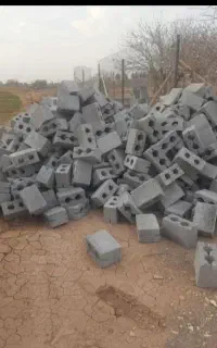 بلوک دیواری توپر