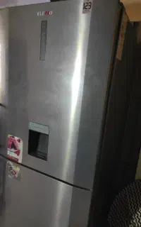 یخچال خرابه