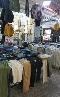 استخدام فروشنده در بازار ساحلی