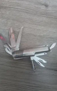 ابزار جند کاره جیبی کوهنوردی مسافرتی