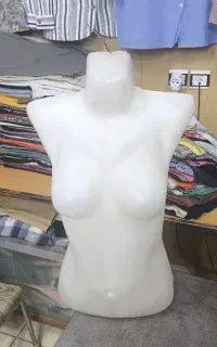 مانکن زنانه لباس نیم تنه
