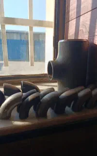 کارگر برای زانو سازی
