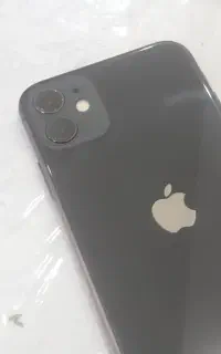 ایفون 11 نرمال در حد نو