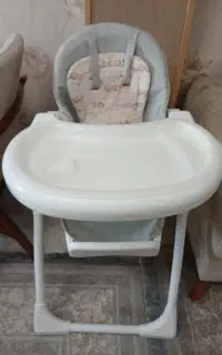 صندلی غذای کودک