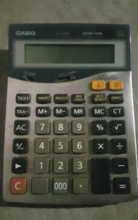یکعدد ماشین حساب کاسیو ژاپن اصل