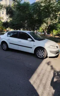 مگان ۲۰۰۰ اپشنال