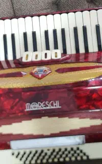 اکاردیون ۴۸باس مورشی