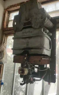آبگرمکن بوتان B15 سالم