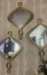 سه تا آینه رزین با پایه فلزی سایز بزرگ
