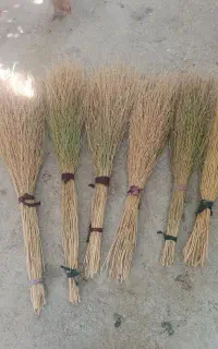 جارو دستی محکم و بلند
