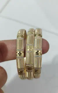 یک عدد النگو حدود 6 گرم سایز2 به قیمت تابلو