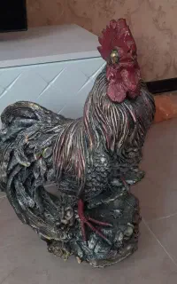 مجسمه خروس وکلی مجسمه دیگه