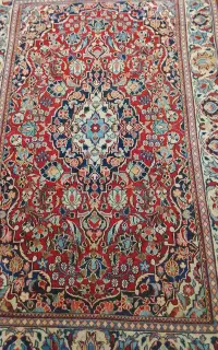 فرش دستباف کاشی باقدمت صدساله