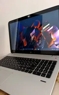 لب تاپ HP  i7 صفحه لمسی رم8