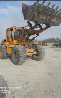 لودر کاترپیلار ۹۵۰