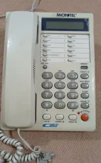 گوشی رو میزی
