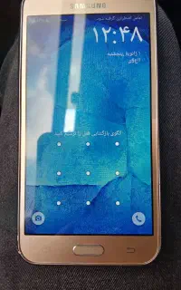 گوشی  j5  با تخفیف