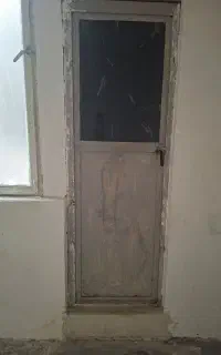 در حمام کاملا سالم