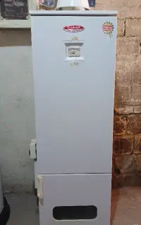 ابگرمکن یخچالی
