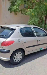 پژو ۲۰۶مدل۸۳
