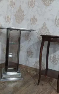 میز آینه ای و چوبی