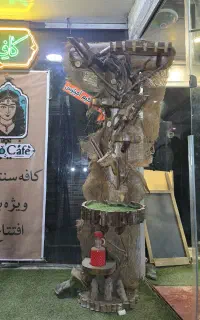 مجسمه چوبی