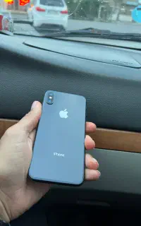 ایفون x