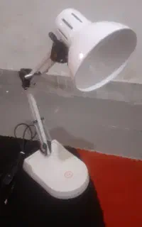 چراغ مطالعه