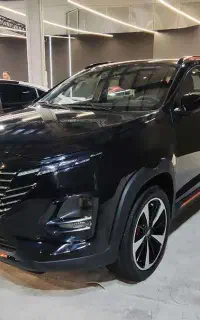 ثبت نام X33 اتومات سفید و مشکی در نمایندگی افتخار