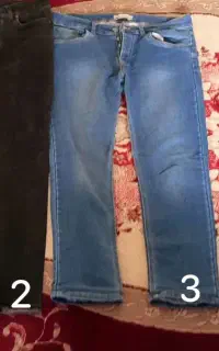 تعدادی شلوار کارکرده و نو