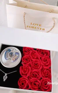 مروارید عشق/باکس گل رز/باکس هدیه/بدلیجات