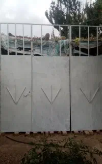 دروازه آهنی