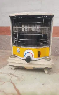 تیوست نفتی فوجیکا ژاپنی و سولان ۳۰۰۰