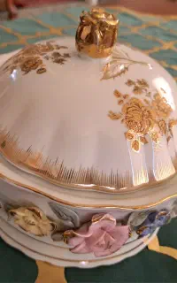 شوکولات خوری اصل گل برجسته