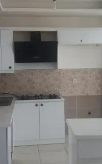 کابینت کارکرده درحد نو  با گاز رومیزی وهود و سینگ