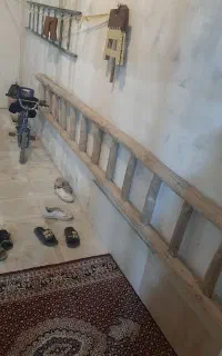 نردبان چوبی