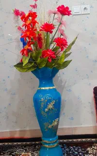 گل وگلدان