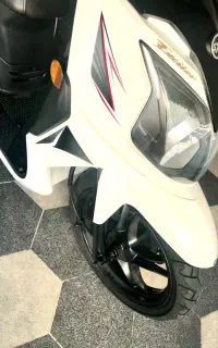 موتور اتومات/SR200/بسیار بسیار سالم/مشابه صفر