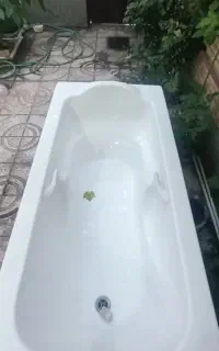 وان حمام بسیار نو و بزرگه