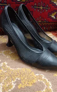 کفش پاشنه دار