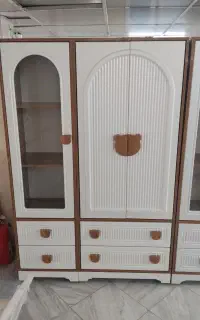 کمد ویترین کودک نوجوان طرح تدی