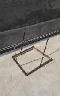 فروش پایه کولر پنجره ای محکم و قوی