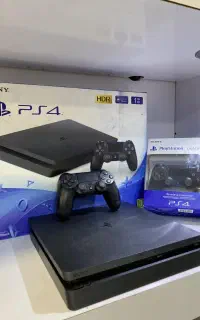 PS4 Slim 1TB کپی‌خور۲ دسته در حد نو