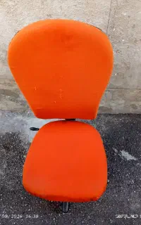 صندلی چرخشی