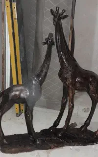دکوری کنار سالنی زرافه مجسمه آکسسوری
