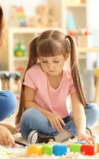 روانشناسی و بازی درمانی