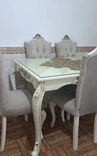 میز غذا خوری ۴ نفر